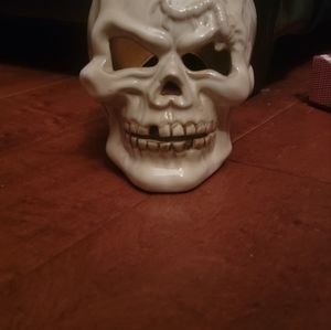 Skull Tealight Candle Holder